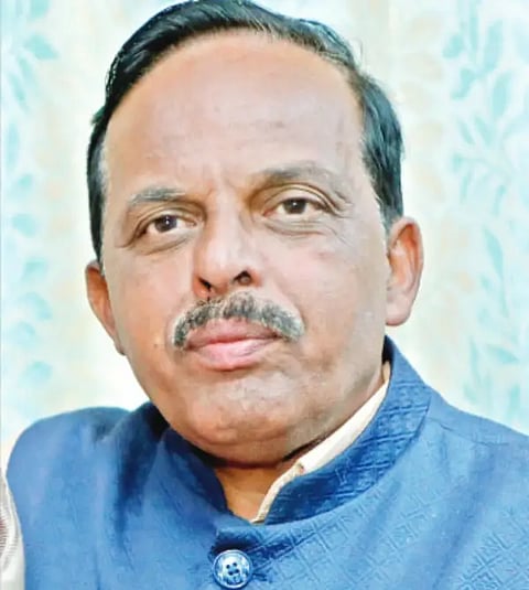 2 skp gurumurthy