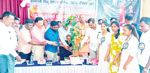 ಪ್ರತಿಭಾನ್ವಿತರನ್ನು ಗೌರವಿಸುವಂತಾಗಲಿ