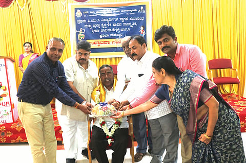 26KHANAPUR11