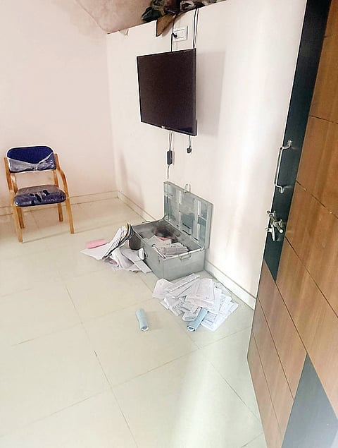 ಗೋದಾಮಿನಿಂದ ಪಡಿತರ ಕಳವು