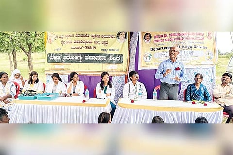 Alavandi free helth chekup camp