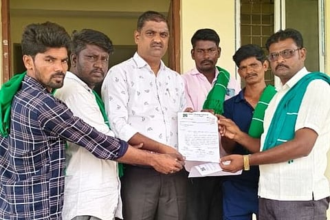Arkera manavi