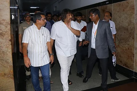 DIM Madhu bangarappa visit mcggan hospital