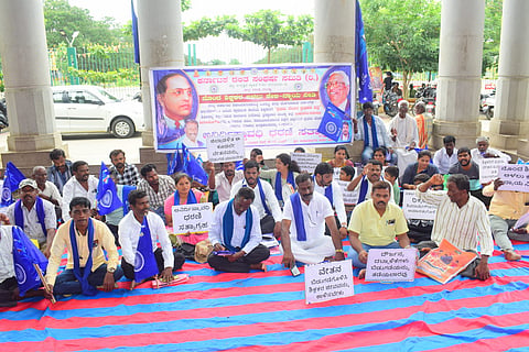 Dalit Sangharsh Samiti protest Mandya