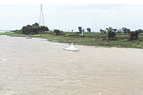 Dvd Dam inflow