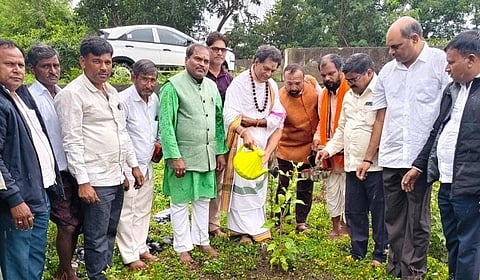Ek Lakh Ped Abiyan At Mariyampur