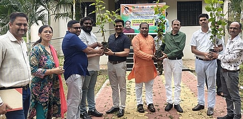 Ek Ped Maa Ke Naam Abhiyan At Udgir