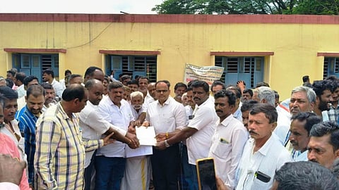 HUN-JULY-7-2(SINGARAMARANAHALLI STRIKE)