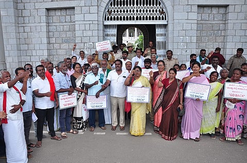 Protest against ZP CEO Mandya