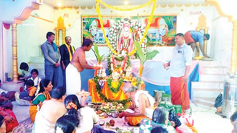 ಗುರುಪೂರ್ಣಿಮೆ ಪ್ರಯುಕ್ತ ವಿಶೇಷ ಪೂಜೆ