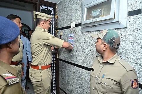 door-to-door police