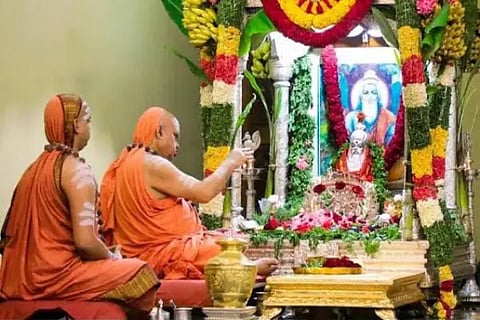 sri swamiji v