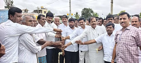 vemgal mla