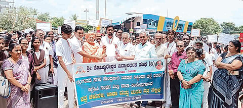 PROTEST