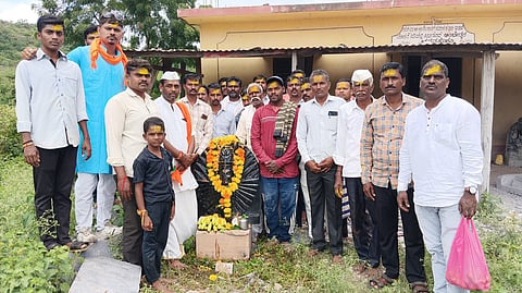 11MAMADAPUR1