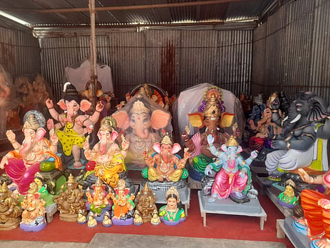 ಗಮನ ಸೆಳೆಯುತ್ತಿವೆ ಗೌರಿ-ಗಣಪತಿ