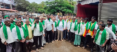 29Anand1 protest