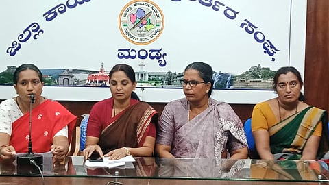 All India Janavadi Mahila Sangathan press conference Mandya
