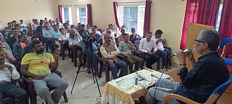 Conversation at Pressclub Mandya