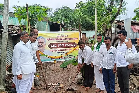 GUBBEWAD CC ROAD