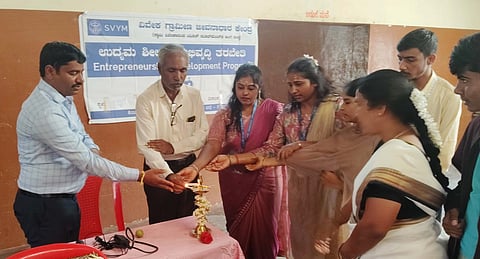 HUN-AUG-25-2(VIVEKA GRAMEEN JEEVANADHARA SAMSTHE)