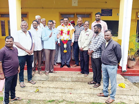 HUN-AUG-31-6(HONOUR TO NARASIMHAIAH)