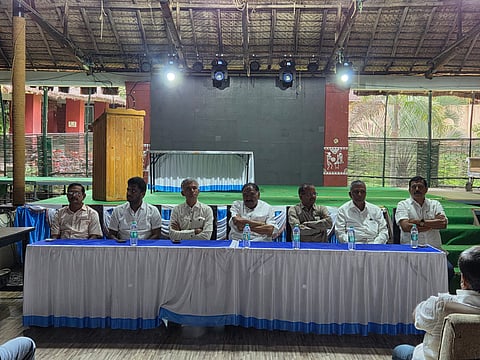 ಜಿಲ್ಲೆಯಲ್ಲಿ ಪಕ್ಷ ಬಲವರ್ಧನೆಗೆ ಒತ್ತು ನೀಡಿ