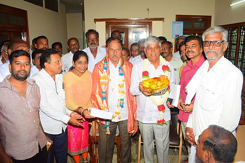 JDS workers meeting Mandya