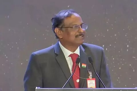 V Narayanan