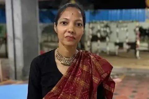 Woman ends life in Hyderabad