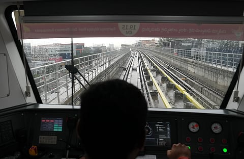 Yellow_Line_General_Images (13)