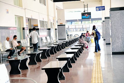 dvg-bus-stand.jpg