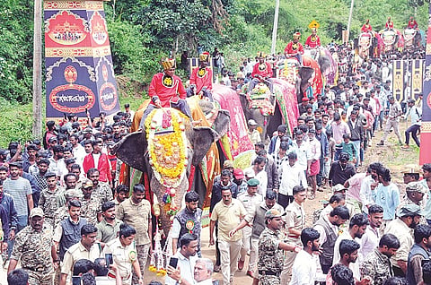 gaja payana- mysore dasara (1)