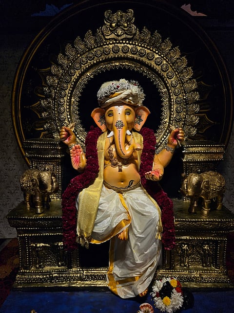 ganesha idol - 2