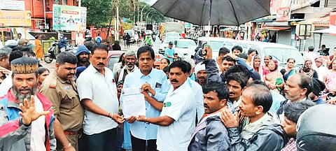 mnd PROTEST