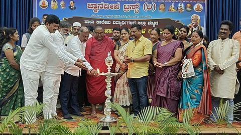 19rajesh8