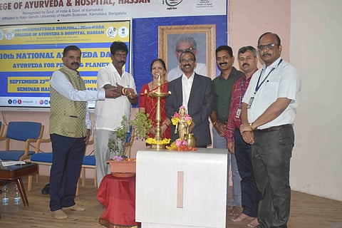ಯುವ ಸಂಶೋಧಕರು ಜನಸಾಮಾನ್ಯರಿಗೆ ವಿಜ್ಞಾನ ತಲುಪಿಸಲಿ