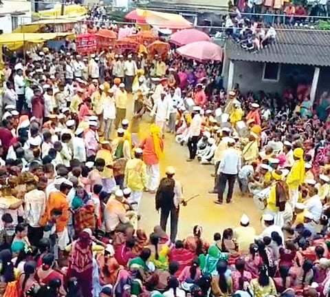 28Athanigrameen3
