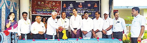 29HDK4