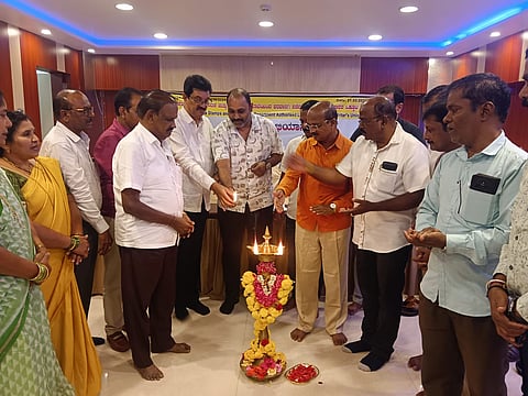 ನಮ್ಮ ಅಸ್ತಿತ್ವ ಉಳಿಸಿಕೊಳ್ಳಲು ಸಂಘಟಿತರಾಗಿ