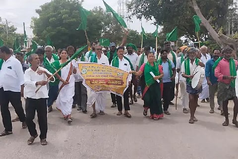 CLK Pratibhatane