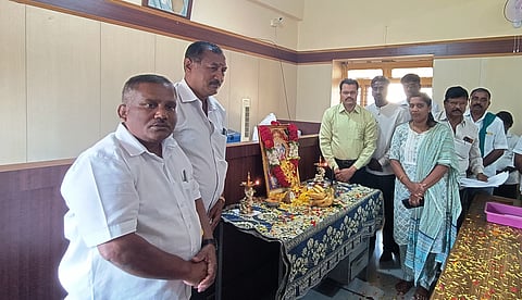 HUN-SEP-18-1(VISHWAKARMA JAYANTHI)
