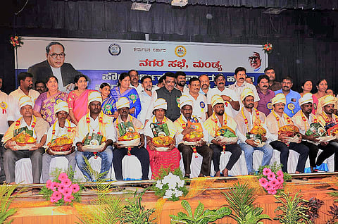 India Sweet House celebrates Navratri with civil servants Mandya