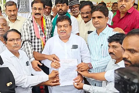 MEDICAL COLLEGE PROTEST MBP VISIT