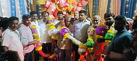 MLA Ravikumar dances with youth Mandya