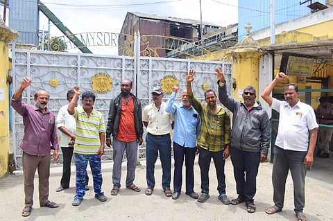 Mysugar Ex-Employees Protest Mandya