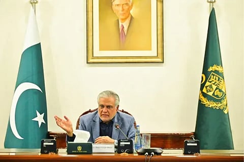Pak Minister