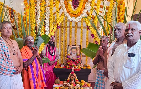 Worship of the saints at Kaladagi