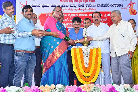 dvg-manjamma-jogati-sep-25.jpg