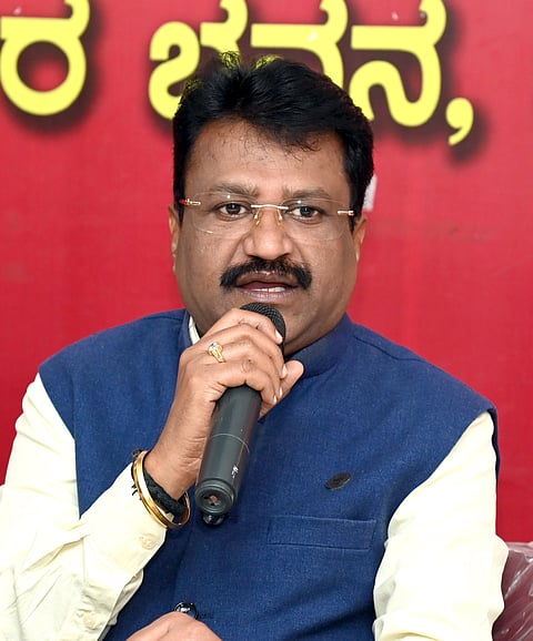 h6-S Nanjunda Prasad